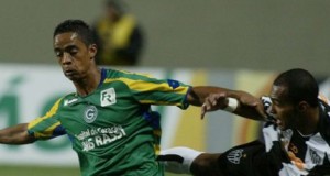 No terreiro do Galo, quem cantou foi o Periquito