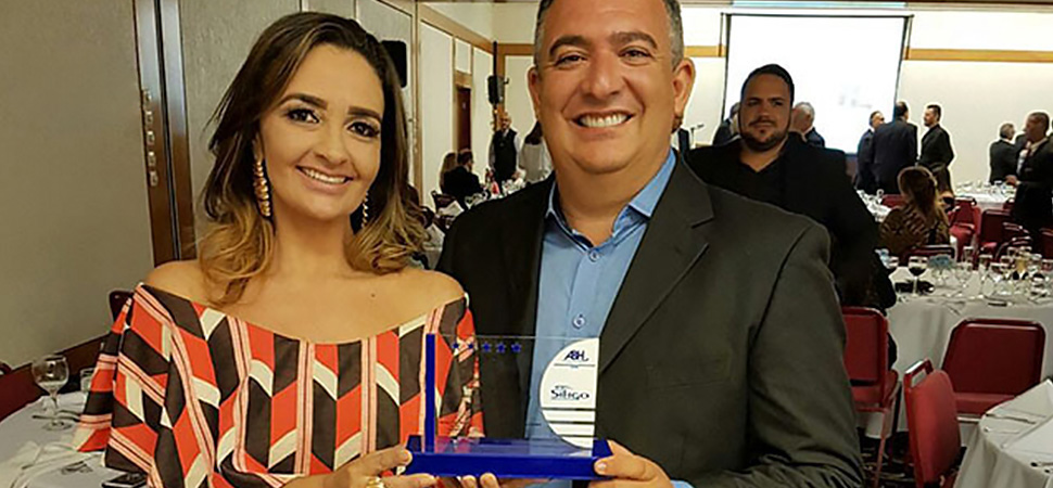 Geovani Ribeiro Recebe O Prêmio Hoteleiro Do Ano Em Goiás Geovani Ribeiro Recebe O Prêmio Hoteleiro Do Ano Em Goiás
